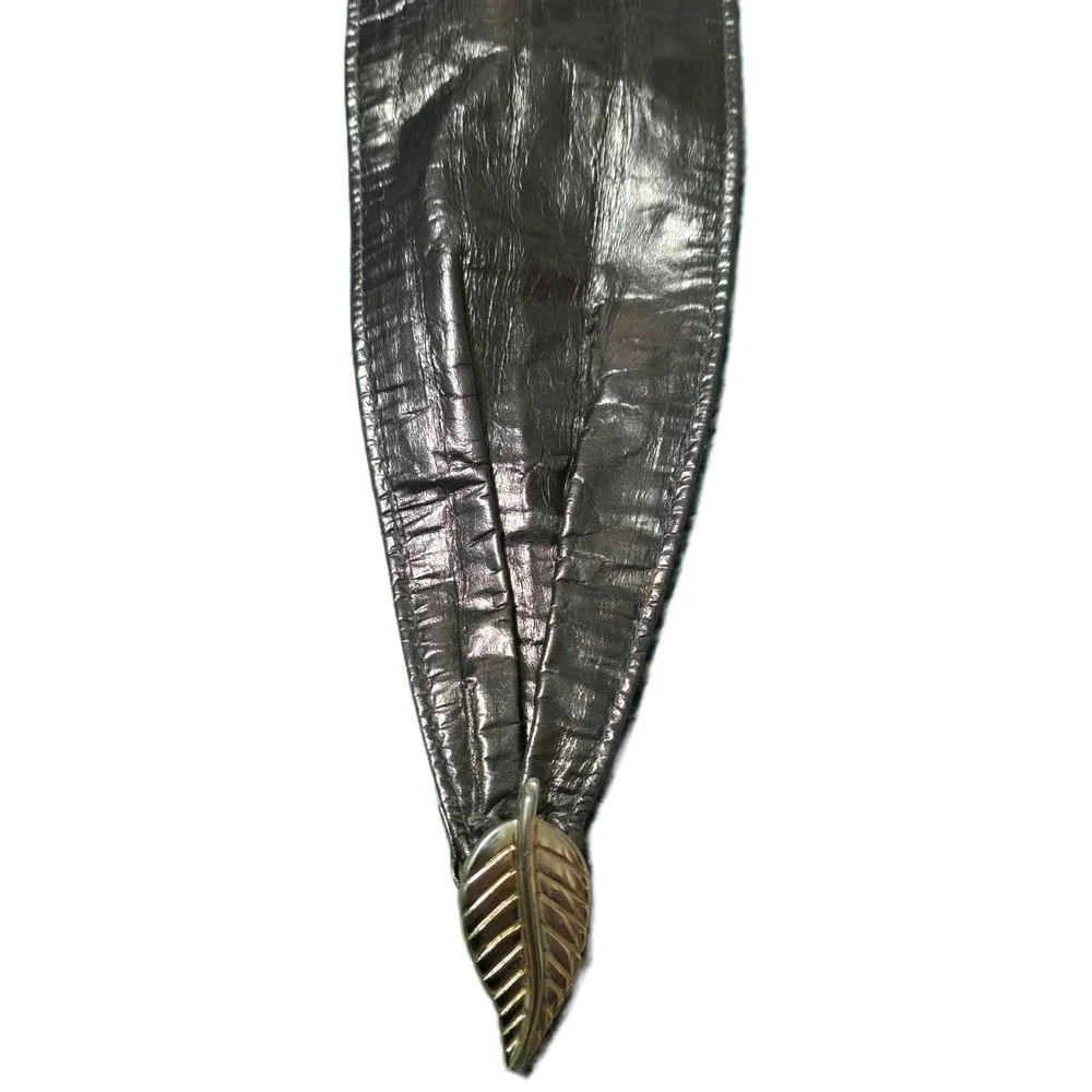 Metallic Silver Women's Adjustable Belt Gold Leaf Clasp‎ 36 Inches (T)